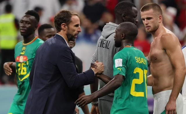 竞技宝app-南门：年轻人进步惊人 福登：贝林厄姆将成世界最佳